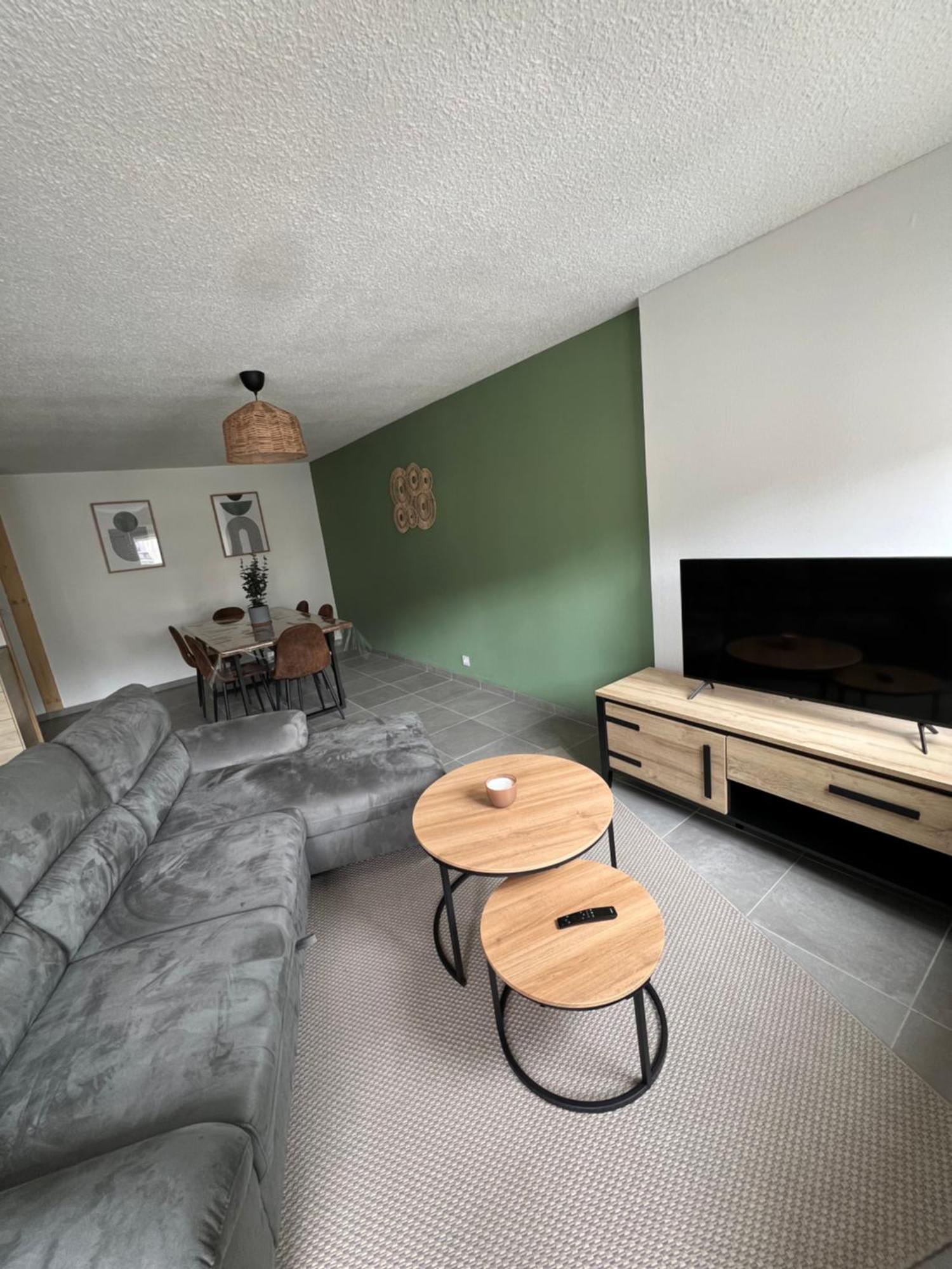 Spacieux Et Confortable - Centre Ville De Briancon - Serre-Chevalier - Garage Et Wifi Exterior photo