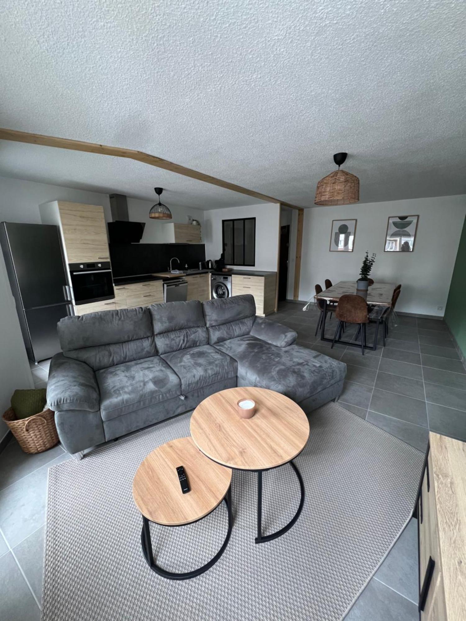 Spacieux Et Confortable - Centre Ville De Briancon - Serre-Chevalier - Garage Et Wifi Exterior photo